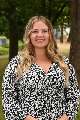 Elinor MacFarlane (Senior Researcher)